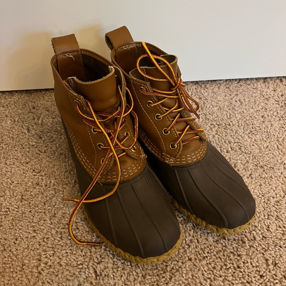 Like new LL Bean Boots size 9